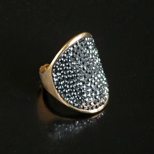 Henri Bendel New York ring Micro Grey Crystal Ring Sz 6